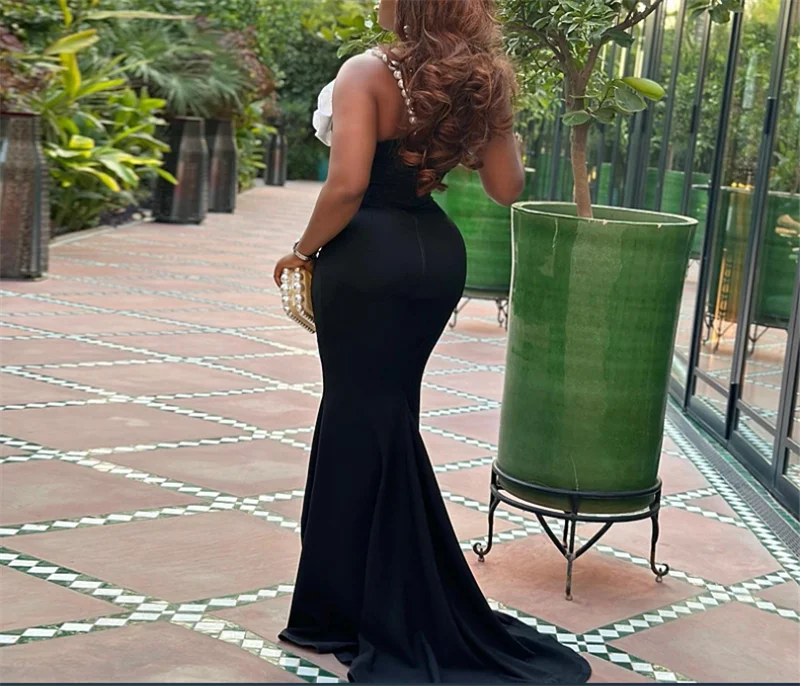 Ladies Pearl Halter Backless Long Evening Dresses Fashion Flower Decoration Elegant Dress for Women