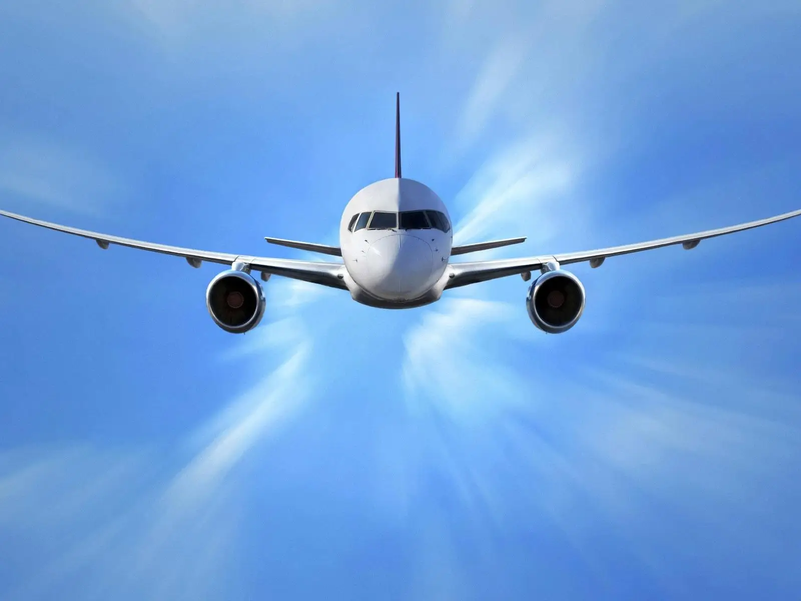 Самолет надо купить. Самолет картинка. Самолет в небе. Самолет вид спереди. Фотообои самолет.
