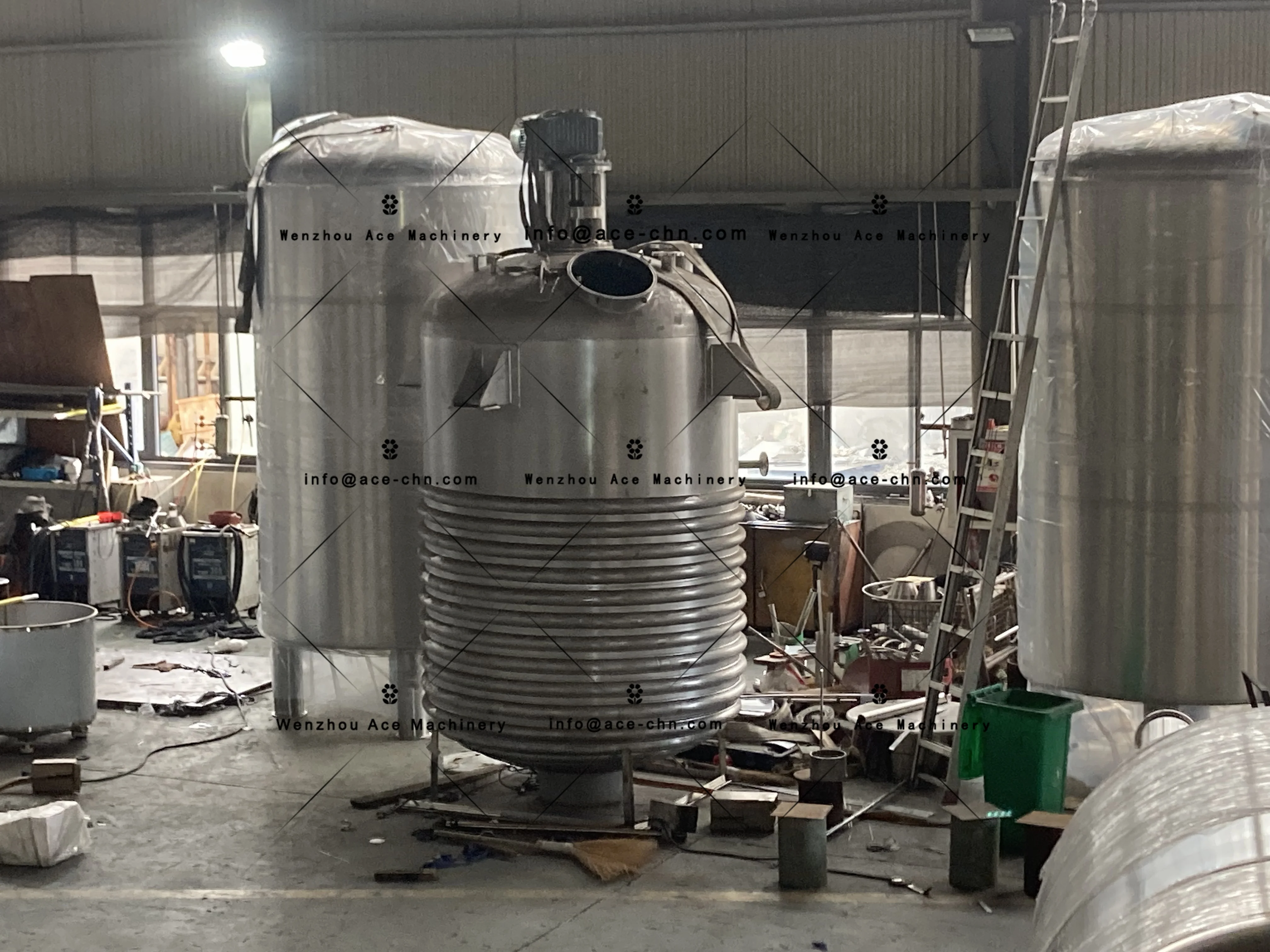 Acrylic Emulsion Mixer Tank With Agitator and Formulation for Efficient ...