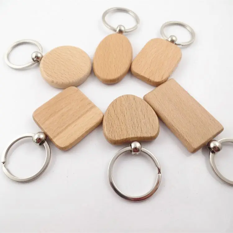 Portachiavi in legno a forma di casa con incisione dei nomi personalizzata | Idea Regalo Lol T-shirt
