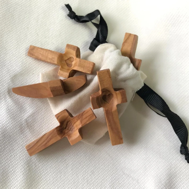Ltahtliay Cross My Heart – Croce Tascabile In Legno Con Cuore Epossidico | Regalo Di Incoraggiamento Antistress | Confezione Da 10 Pezzi