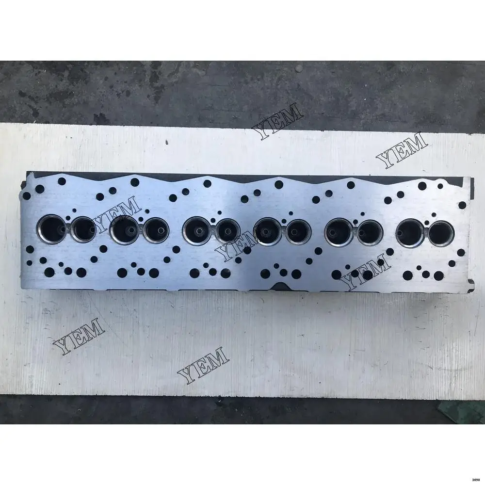 6D108 Cylinder Head for Komatsu Diesel Engine Machinery Engine Parts
