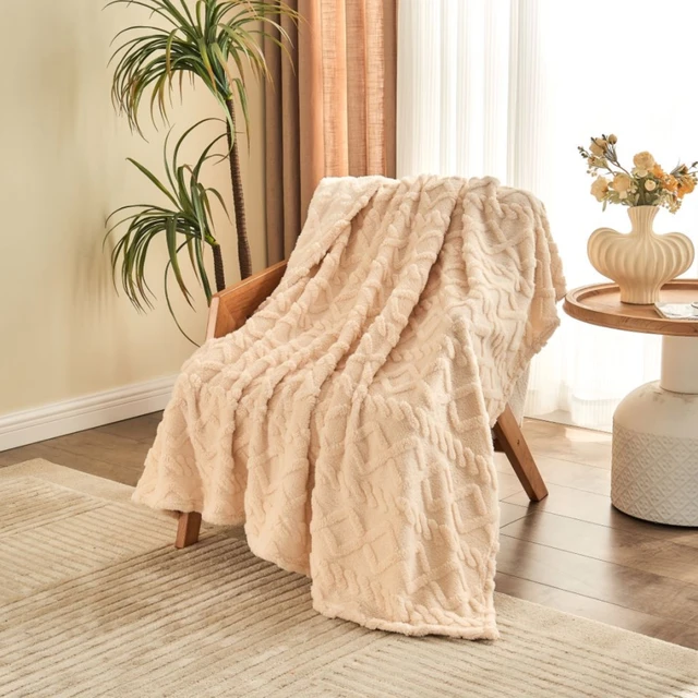 100% Super Soft Polyester Flannel Plush Blanket Woven with Embroidered Pattern Perfect Warm Outdoor Throw for Adults and Kids