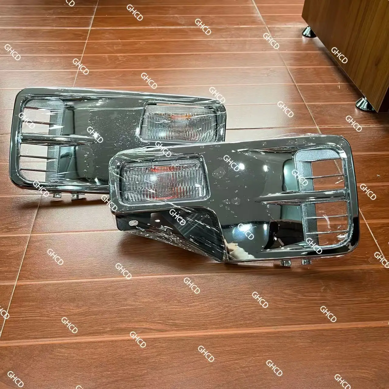 GHCD Factory Price New Chrome-Plated Lamp Frame Lamps for Japanese Truck Nissan CW520/PKB Hino/Isuzu/Mitsubishi Hot Product