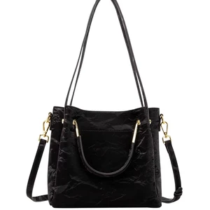 Stylish Custom Luxury Crossbody Shoulder Tote Bag for Women High Quality PU Material Water Resistant Open Autumn/Winter Shopping