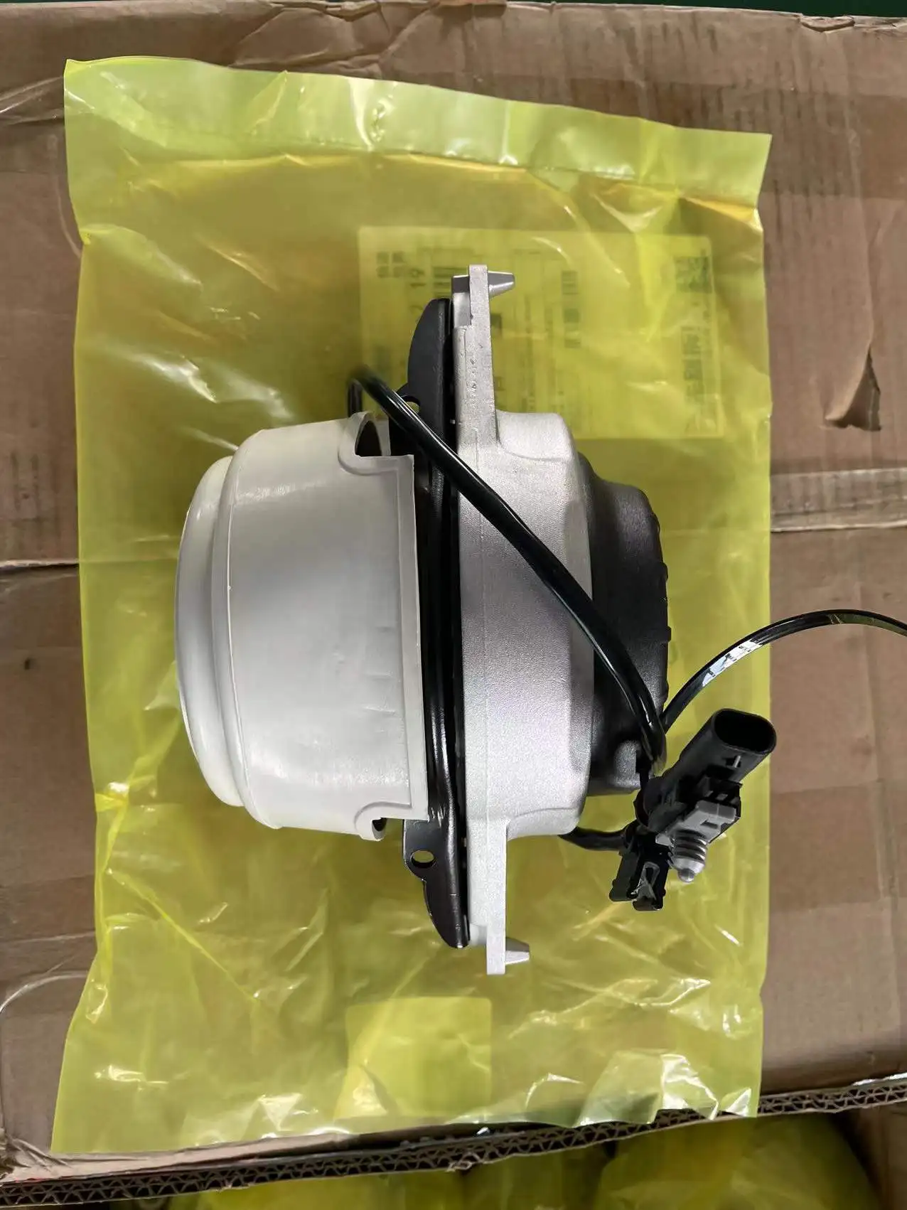 OEM Quality and Ordered A1662404217 Motor Mount For Mercedes-Benz  