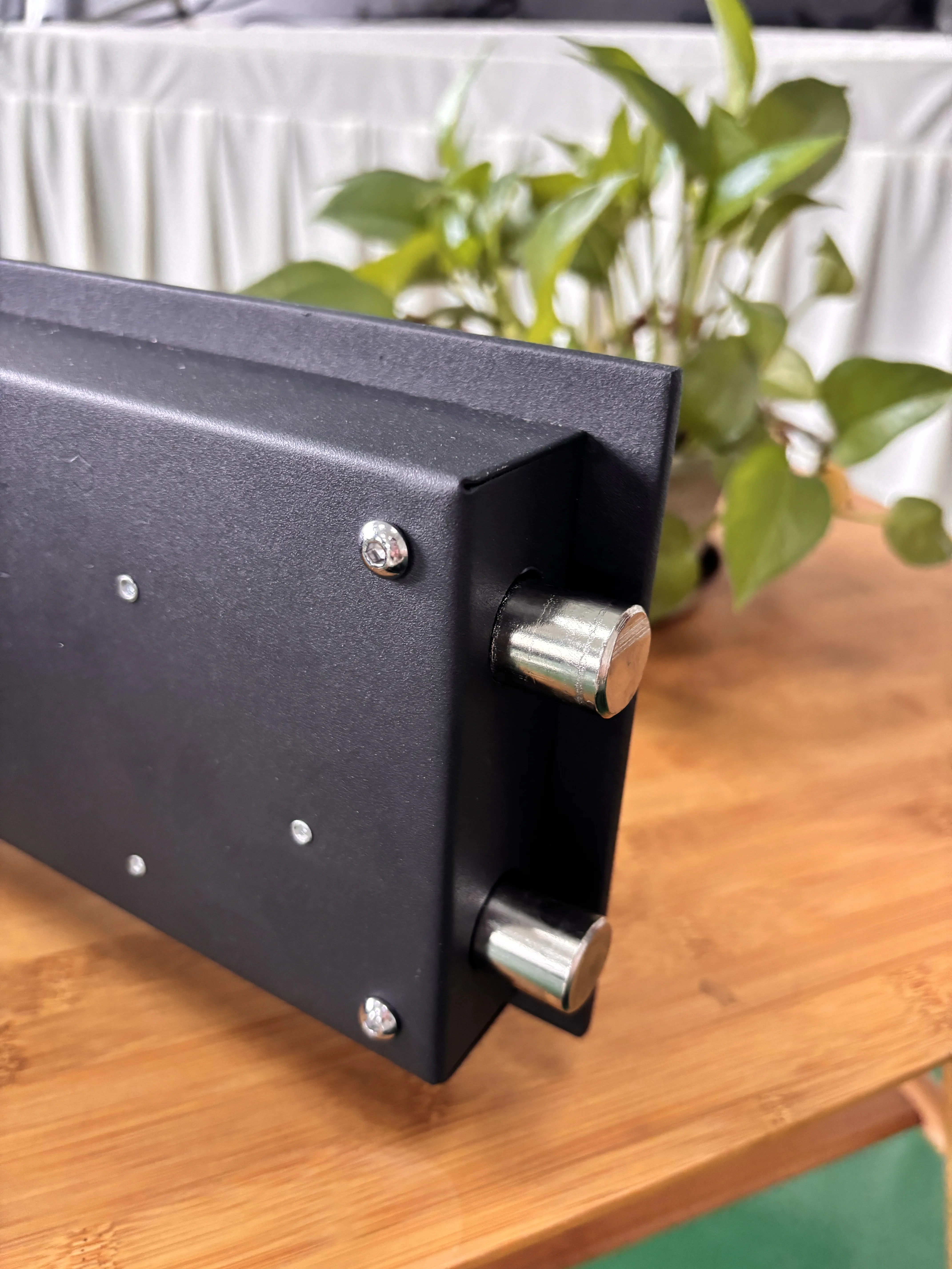 Factory Direct Mini Hotel Safe Box Electronic Secure Storage for Money and Jewellery with Code Key Direct Sales