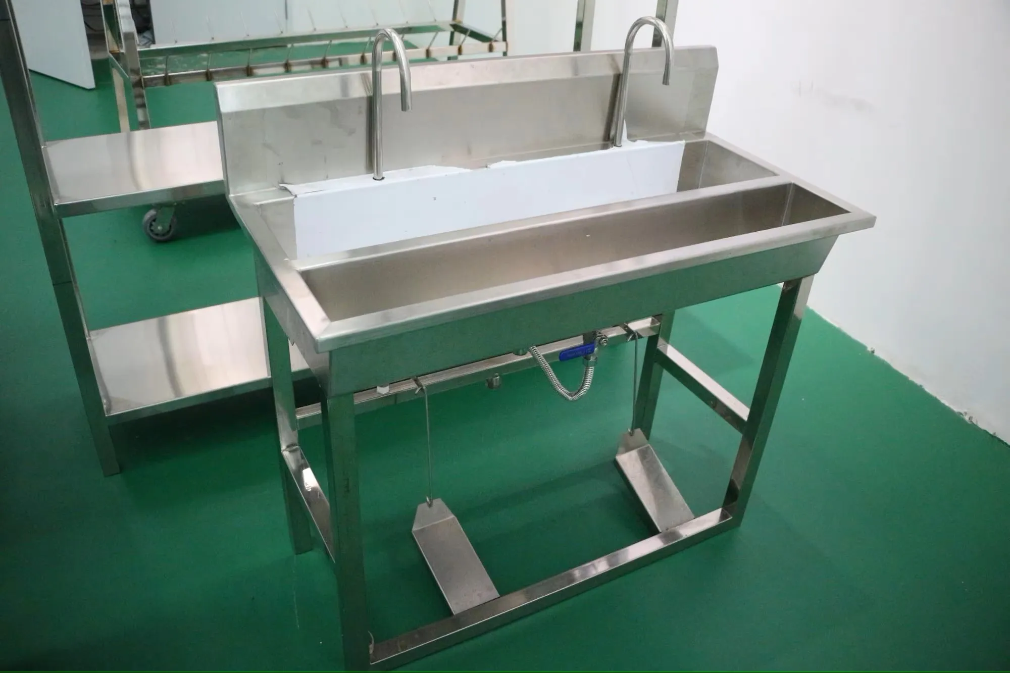 Premium Stainless Steel Wall Mounted Wash Basin for Meat Cutting Equipment Processing Services Product Category