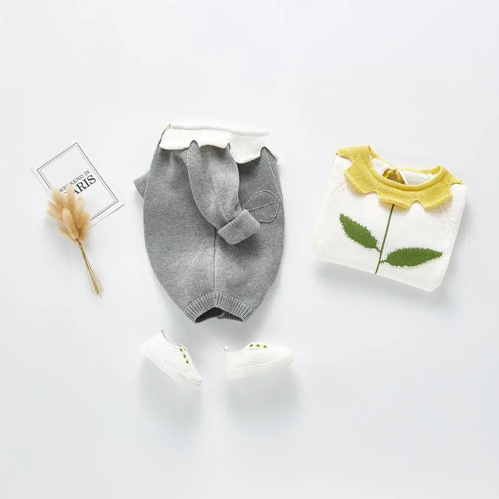 Petal Shape Collar Baby Vintage Long Sleeves Romper Baby Knitted Romper