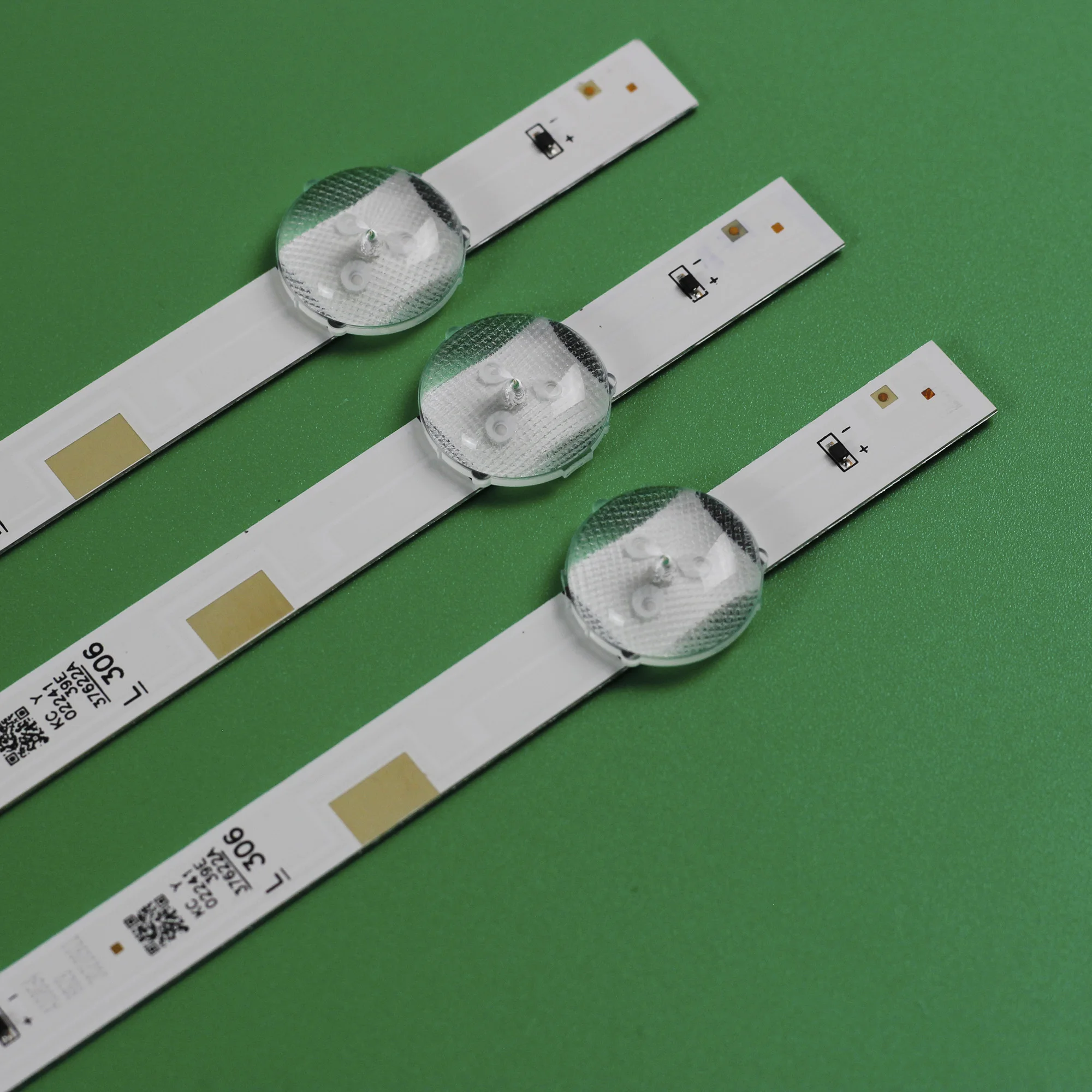 LED専用クリップライト（LEDランプ別売・25Wまで）E26 セード