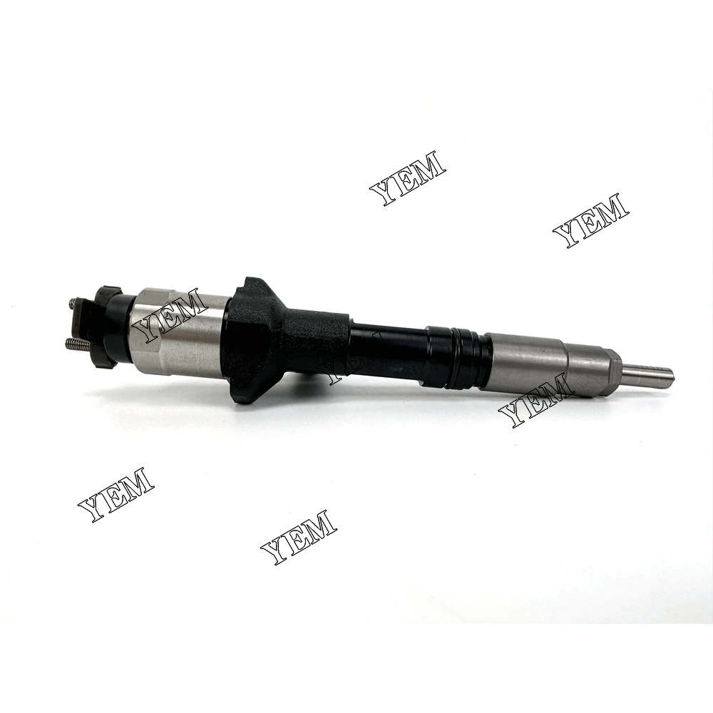 Fuel Injector 1G410-53050 095000-7510 for Kubota Engine V6108 Tractor M126XDC M126XDTPC M135XDC M135XDCS M7 Series