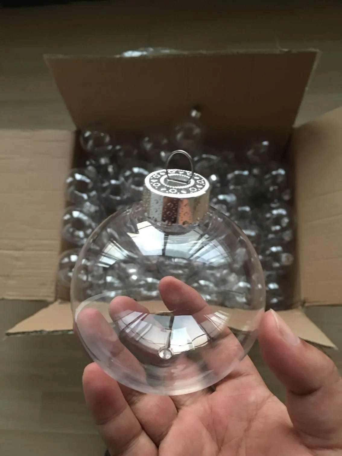 Heidi Klum reveals her bare chest in a completely see-through white dress  and debuts jarring, image size:1134x1512