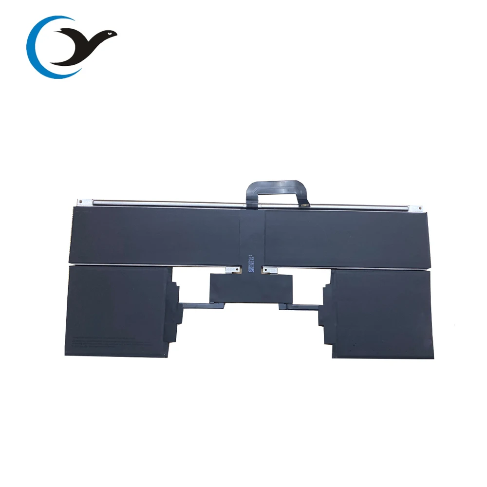【美品】MacBook Air （M2, 2022）13.6㌅ バッテリー99% MacBook 互換品＜ 新品 ＞MacBook Air 13.6