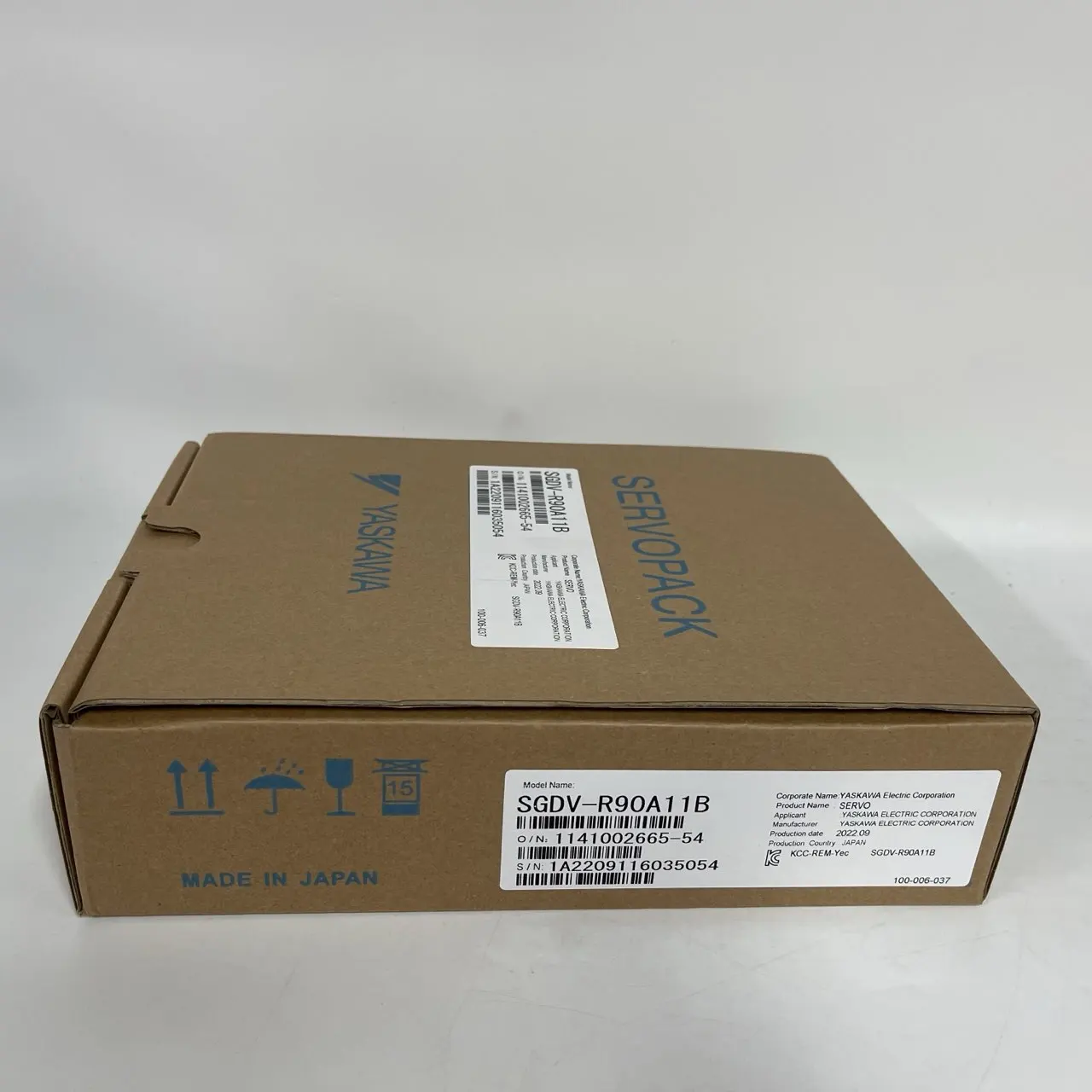 Yaskawa AC Servo Amplifier SGDV-R90A11B