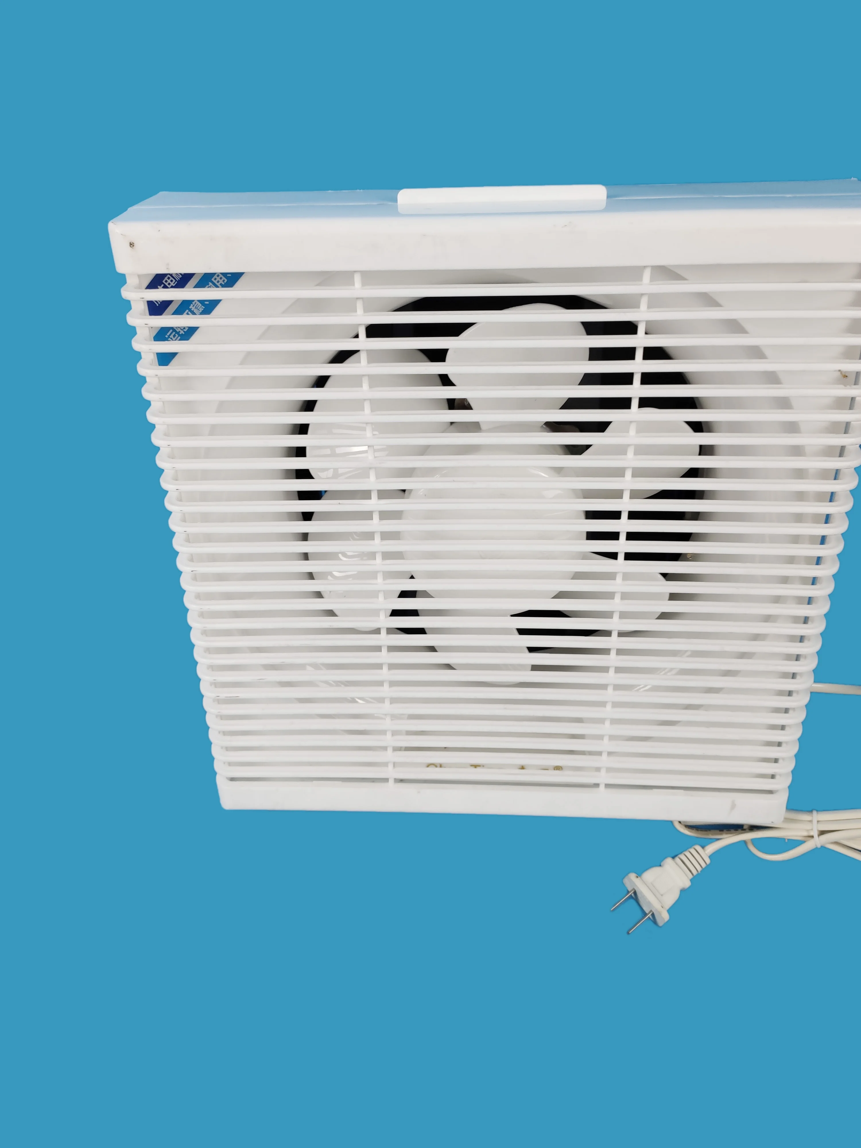 Customized Logo Factory Price Iron Back Shutter Window Ventilation Fan Waterproof Bathroom Home Wall Mounted Plastic Exhaust Fan