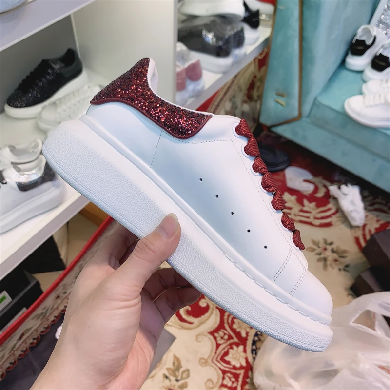 Women's Sports Shoes Luxury High Quality Hand Stitched Design 2022 New Casual Shoes Platform  Knitted Fashion Sneakers