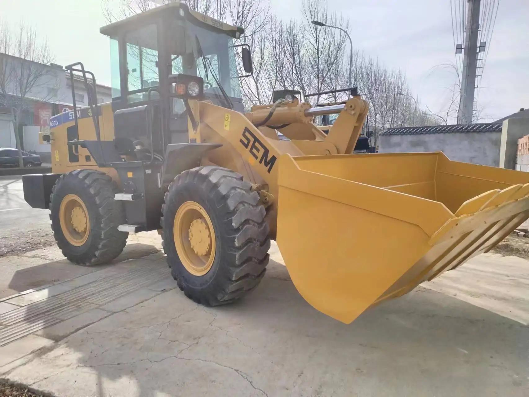 Compact Loader 3ton Wheel Loader SEM636D for Sale in Kenya