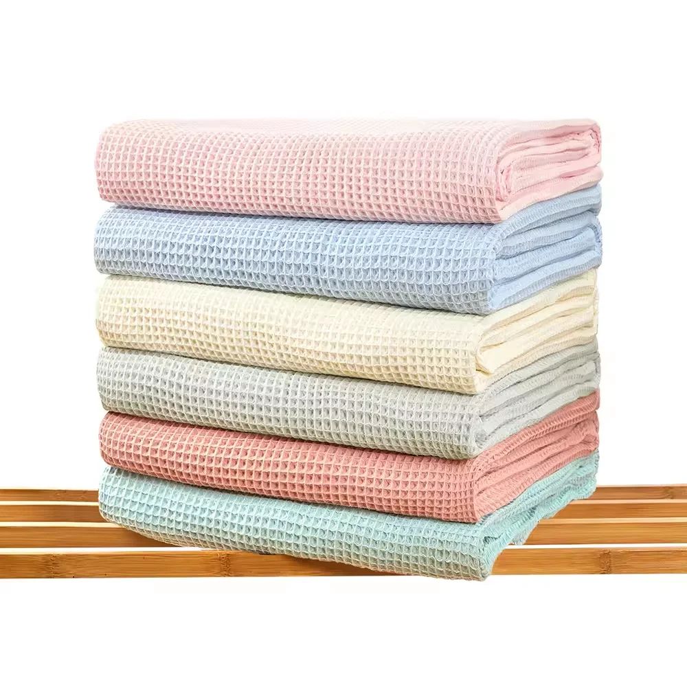 High-quality soft Cotton Waffle Knitted blanket for baby Breathable and washable blanket baby sleeping blanket supplier