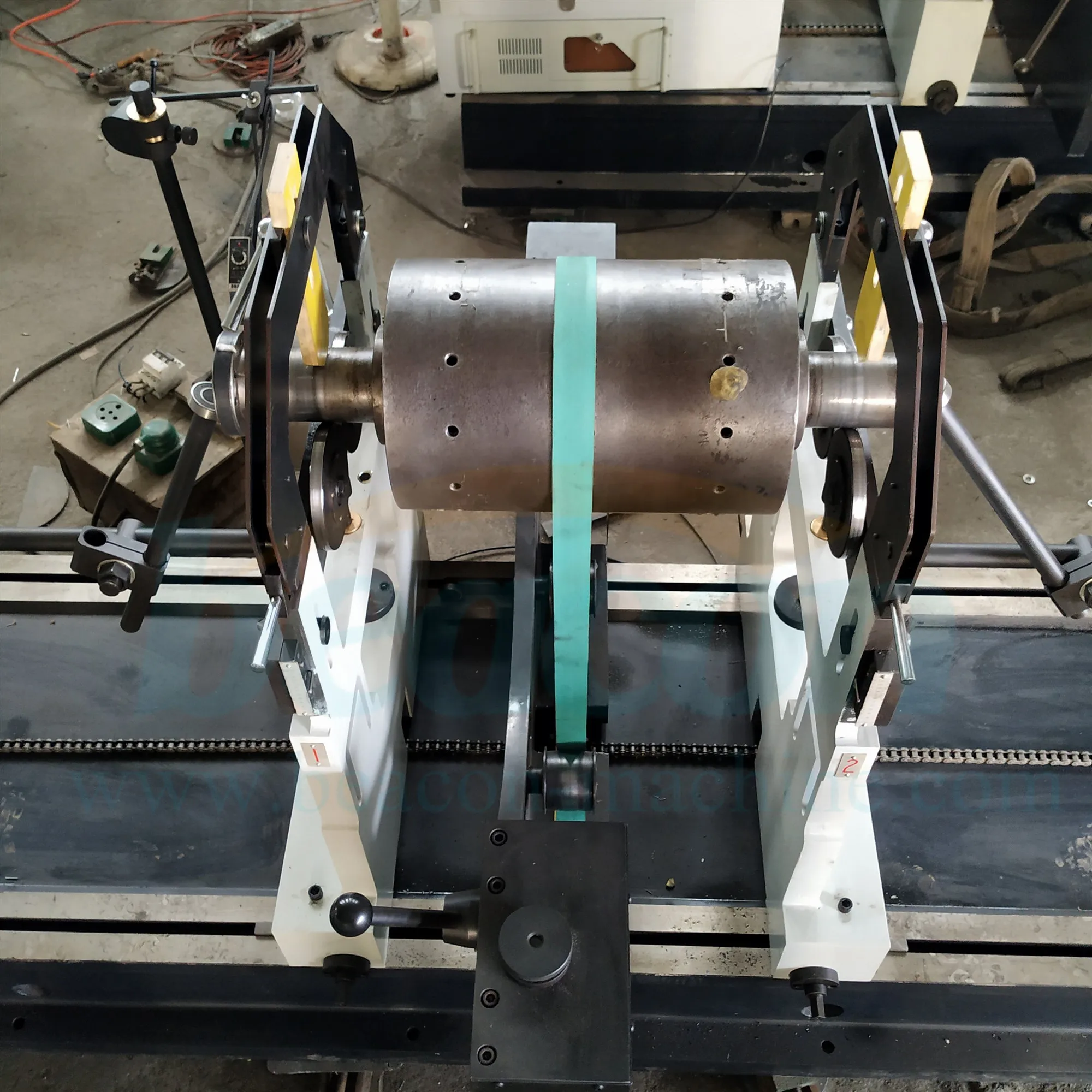 Máquina de Balanceamento Dinâmico Horizontal Série YYQ YYQ-1000 YYQ-1000A  com Rolamento de Esferas e Acoplamentos Cardan