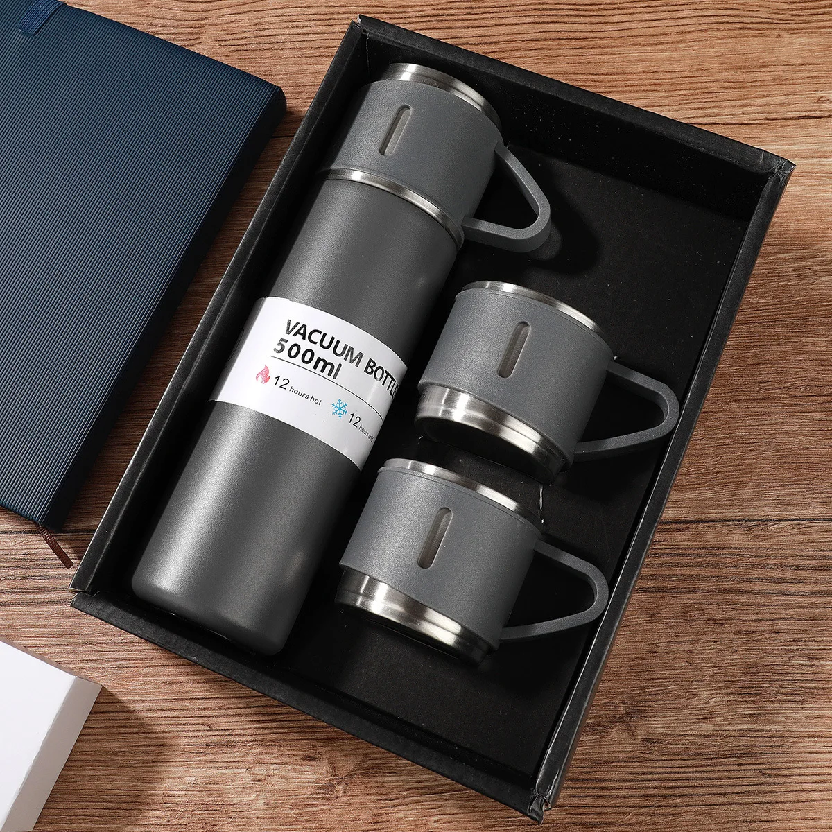Thermos da 500 ml - In acciaio, con decoro