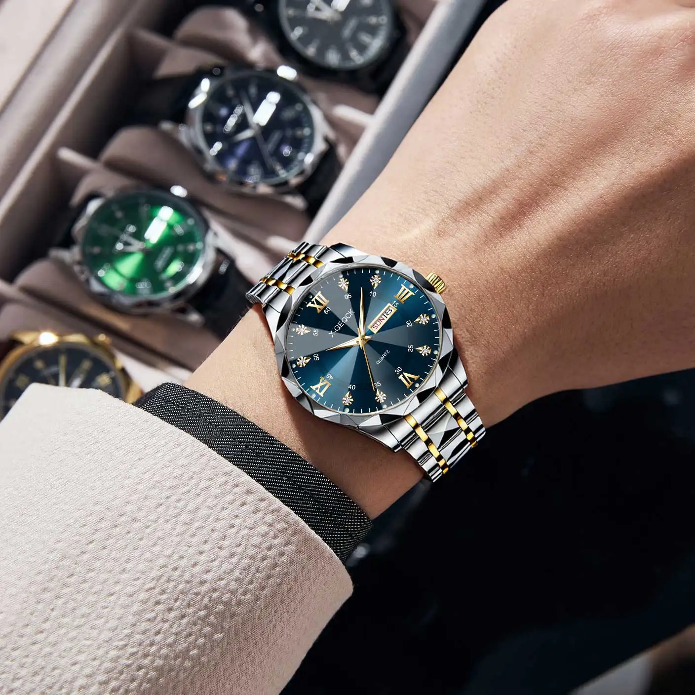 Men's Quartz Watch with Stainless Steel Band