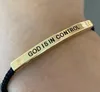 DIOS ESTÁ EN EL CONTROL Oro