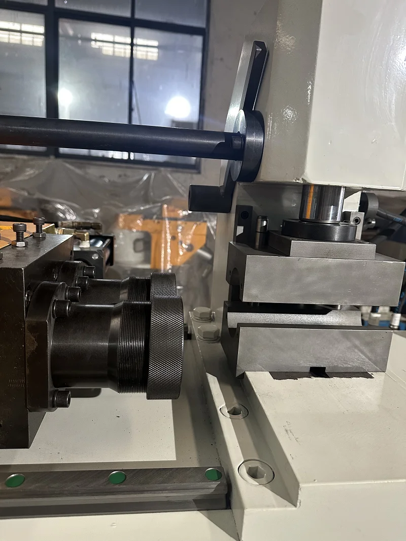 Автоматическая симплексная термоусадочная машина для труб