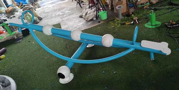 High Quality Adult/child Outdoor Large Seesaw 3m Fun Play Equipment Apply to Garden School Daycare Adventure Park Kindergarten