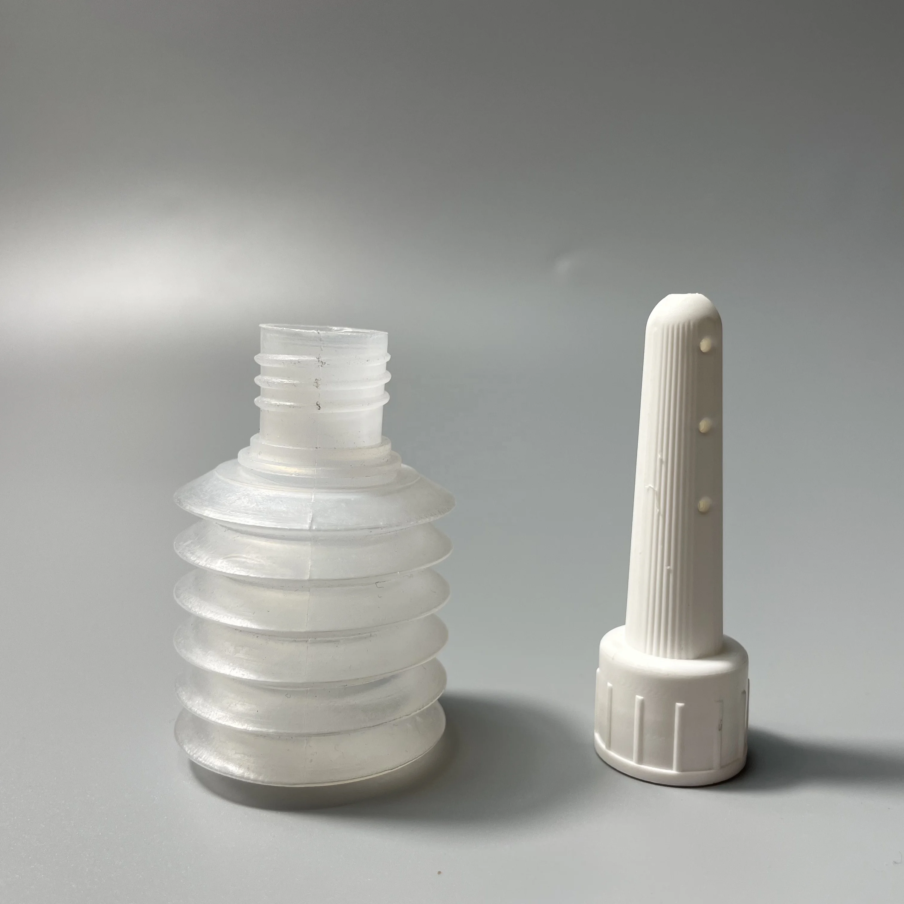 Free Sample 10ml 20ml 30ml Disposable Enema Bottle Plastic Squeeze Enema Bottle Glycerin Enema Bottle for Liquid Transpartment