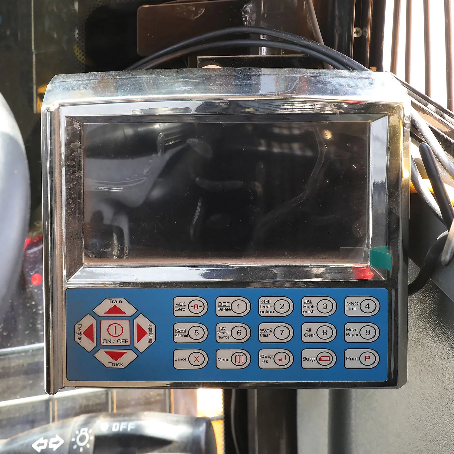 Hongyuan HY350 Mini Self Loading Loader Sale Small New Concrete Mixer for Sale