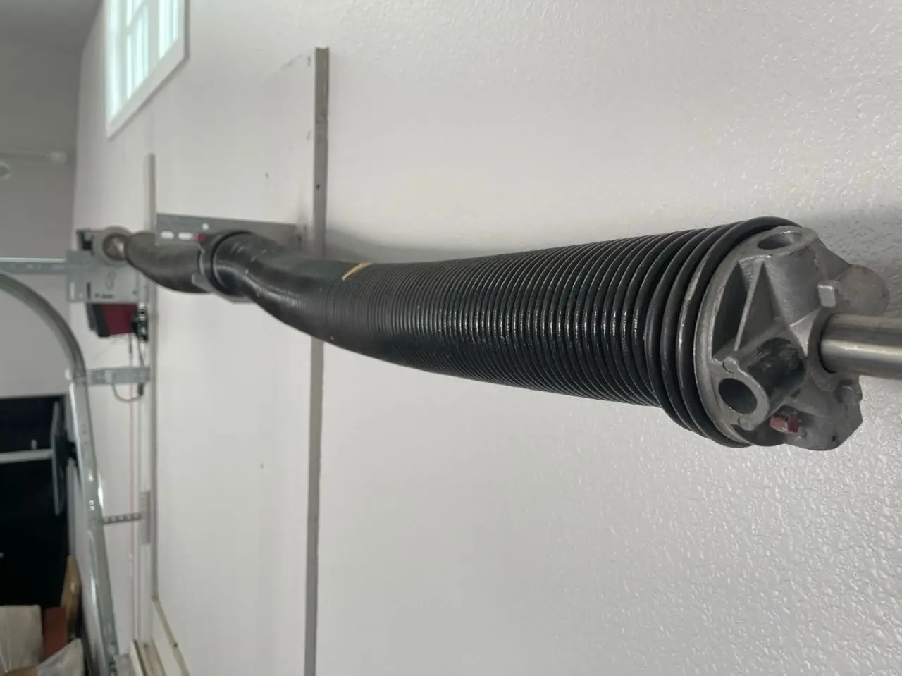 High Precision Customized Oil Tempered Wire Garage Roller Door Torsion