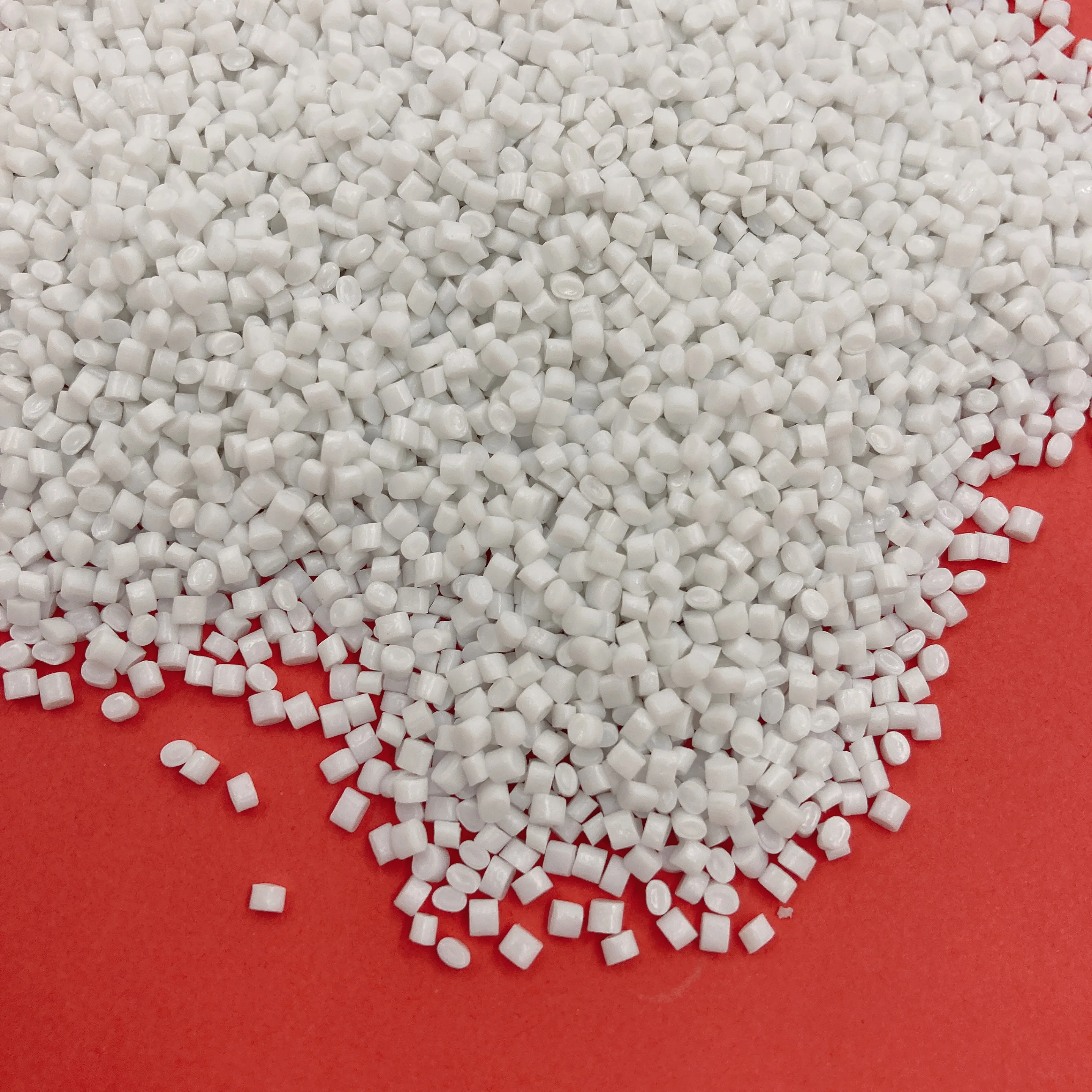 Полиэтиленовый терефталат в бутылках, 100% натуральный ПЭТ CB602 8863 Смола IV 0,80-0,85 ПЭТ смола