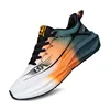 Blanco, naranja, negro y verde