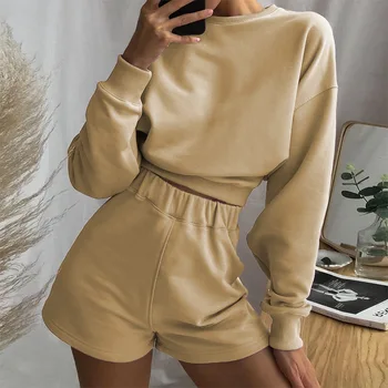 Pure color loose waist slimming long sleeve sweater T-shirt shorts casual suit women