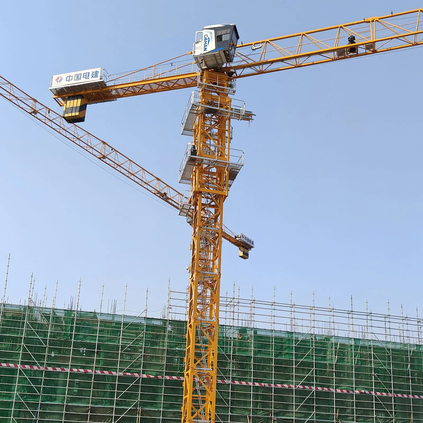 DAHAN Topless QTZ100-6013 Self-Erecting Tower Crane 8 Ton Construction Machinery Core Motor Component 197m Max Height 60m Span