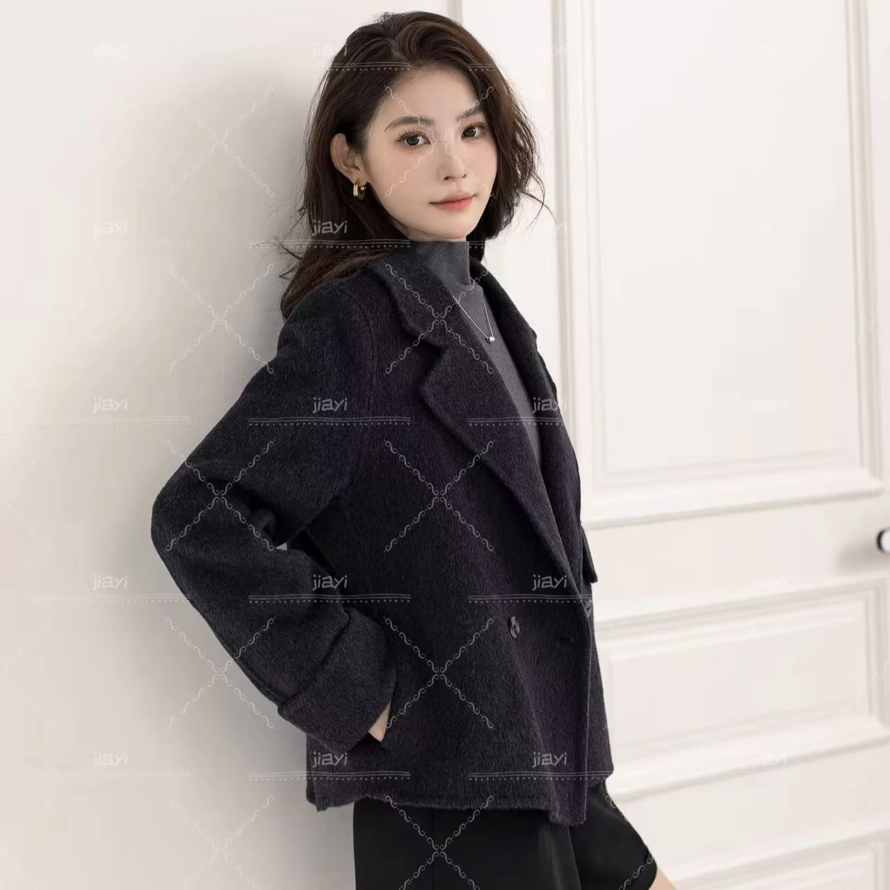 Handmade Women's Winter Double-Face Wool Coat Short Length Overcoat with Button Decoration Warm Style Wool & Blends
