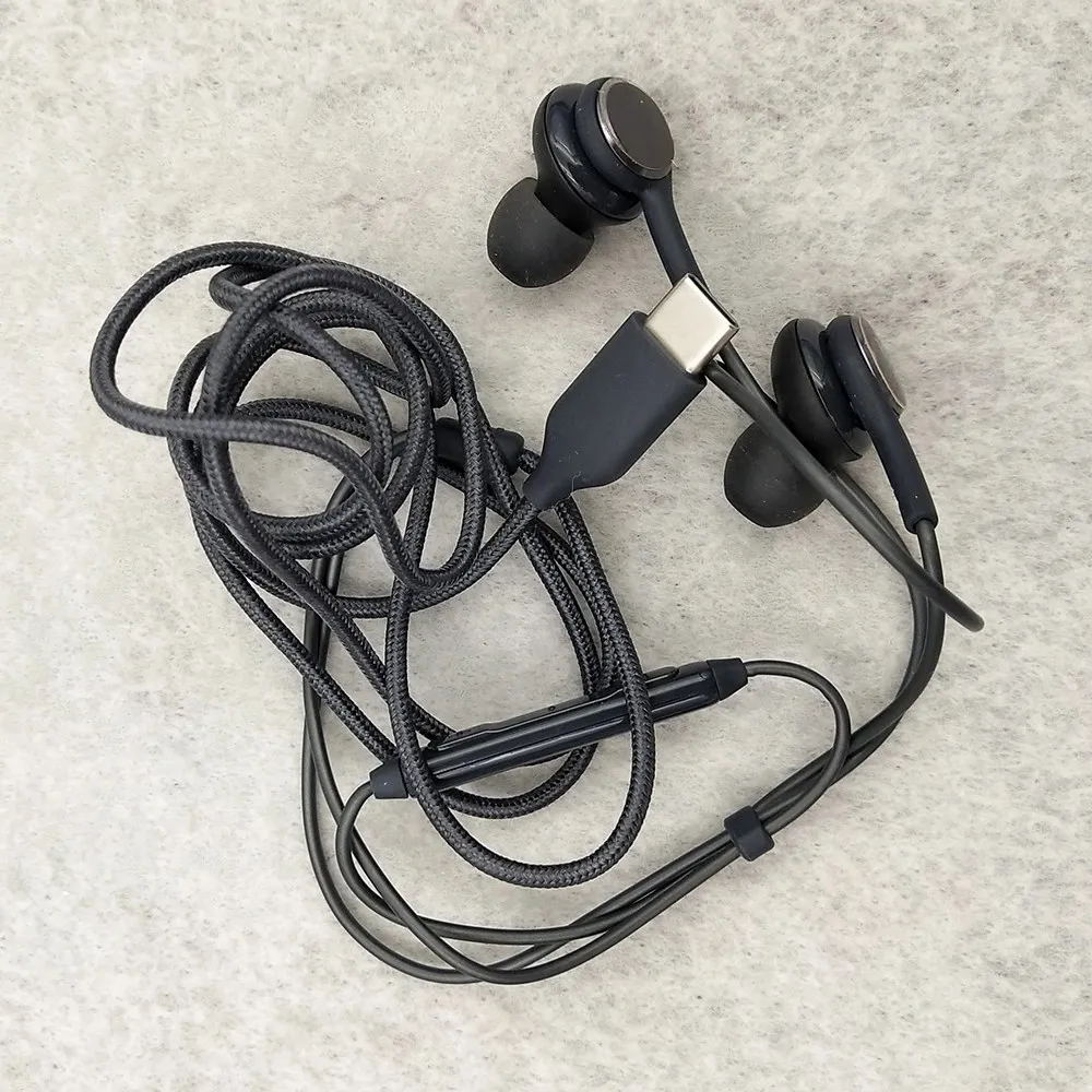 Samsung Galaxy S20 Earphones Wired, in-Ear, Volume Control