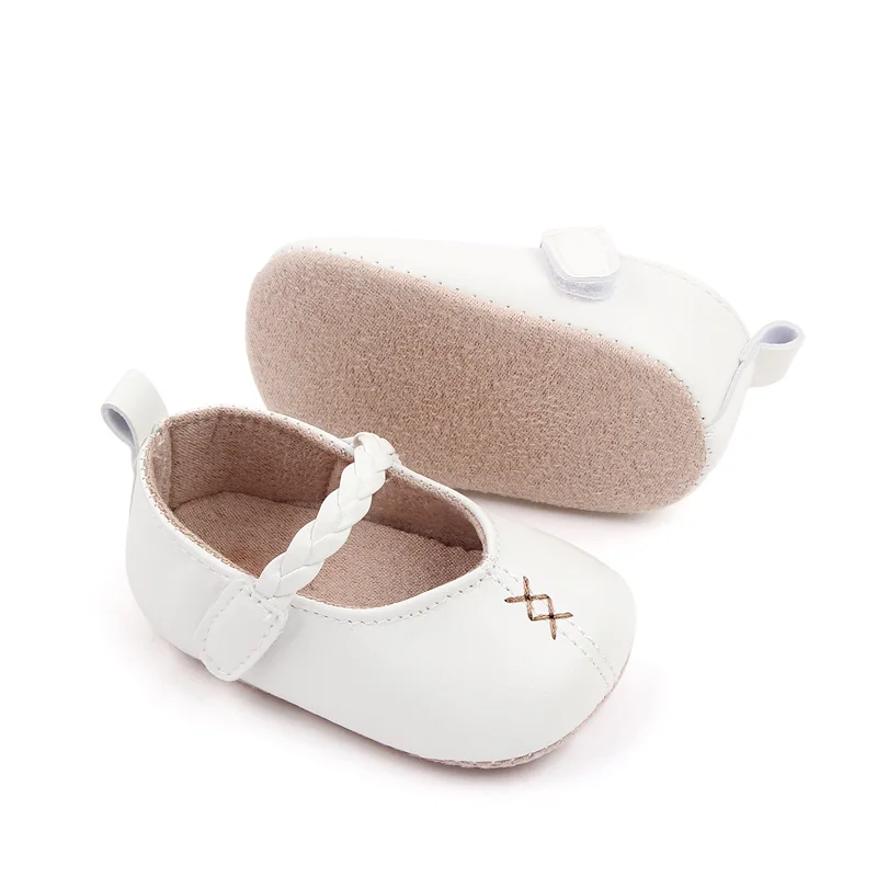 Directly Factory Hot Selling Cheap Soft Sole Newborn Infant Baby Shoes for Girls factory