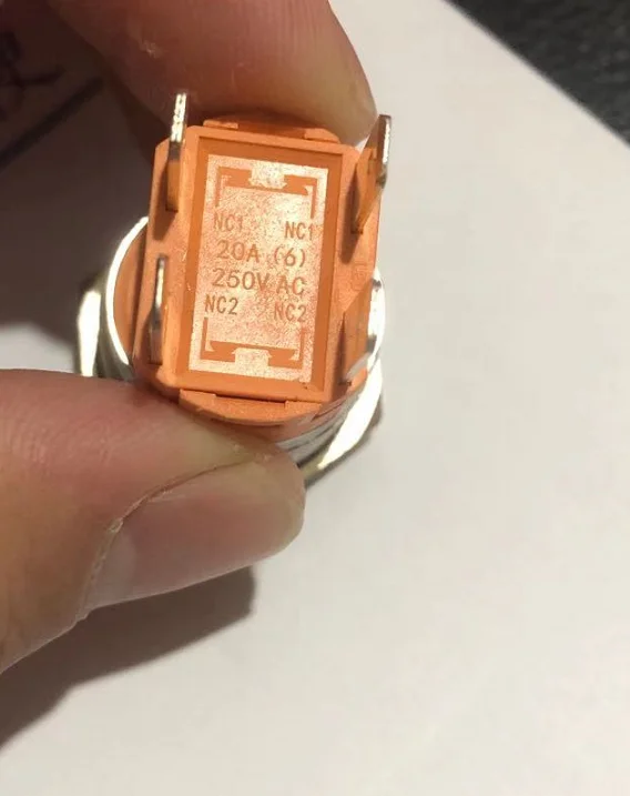 button switch 20A (4).png
