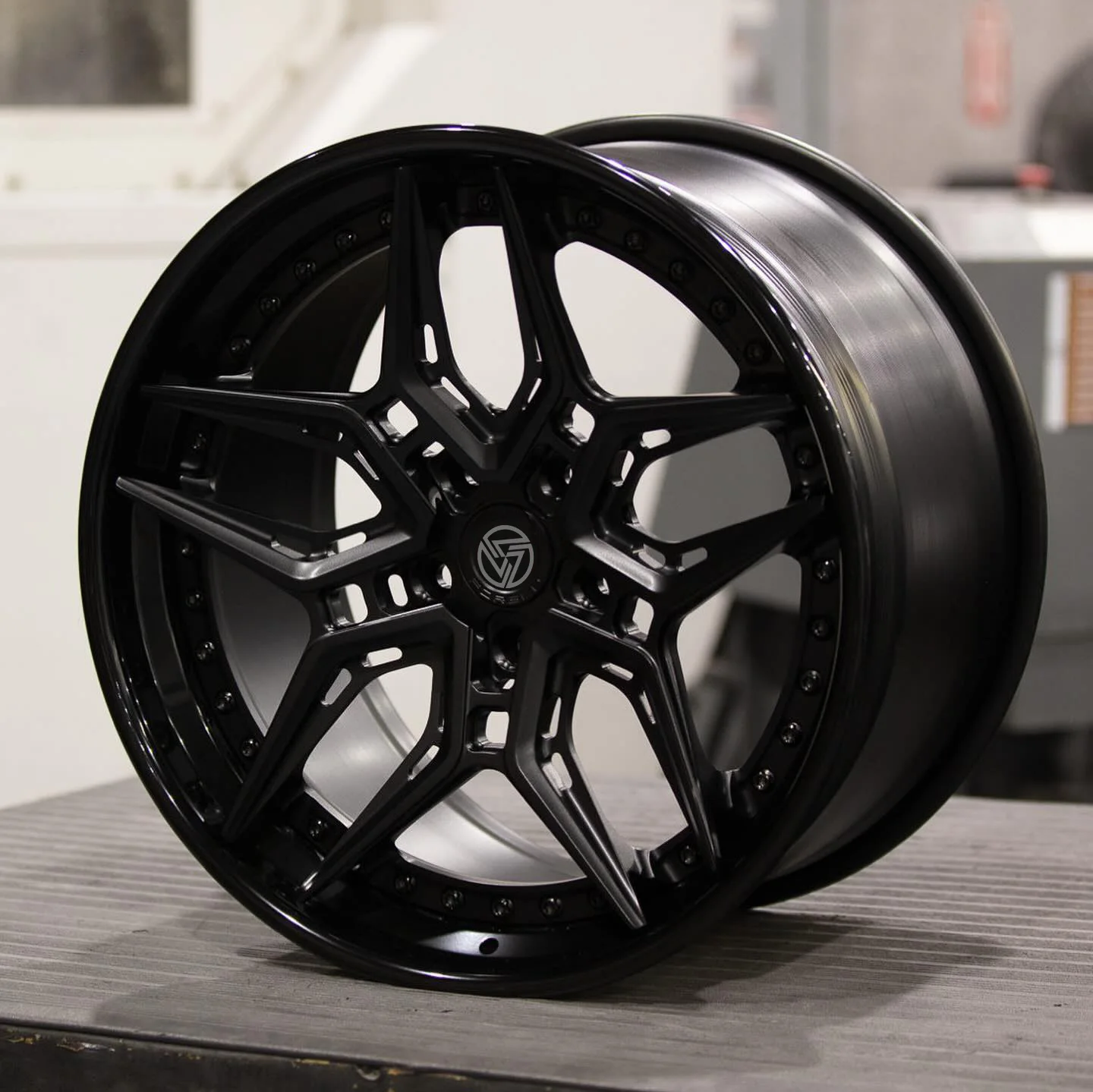 XL 2-Piece Deep Concave Custom Forged Wheel 5x114.3 5x120 5x112 Racing Car Wheel 17 18 19 20 21 22 23 Inch Car Alloy Rim - Image 3