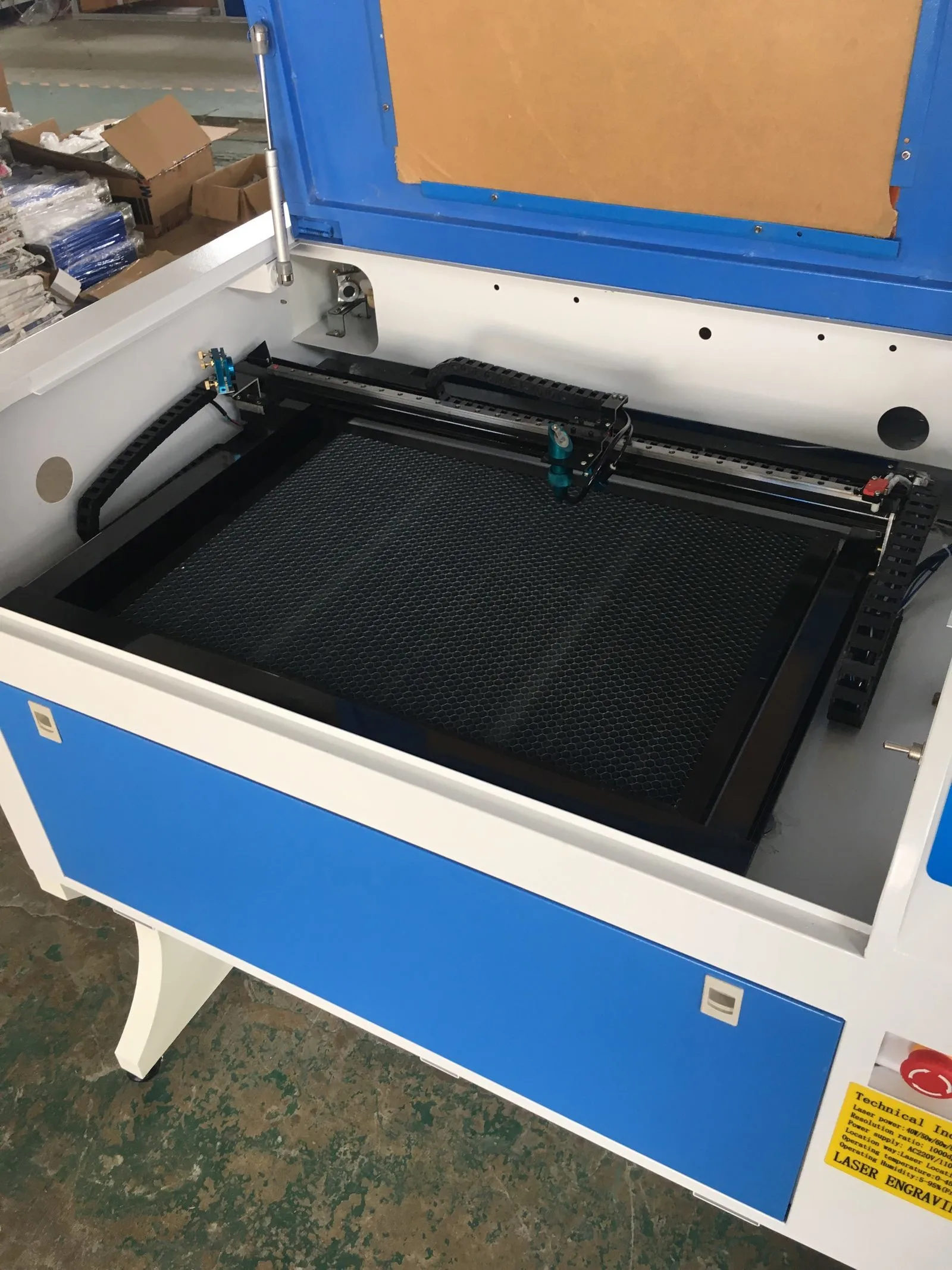 Machine de gravure laser CO2 Cutter laser laine Machine de découpe laser  acrylique - Lasers DXTECH