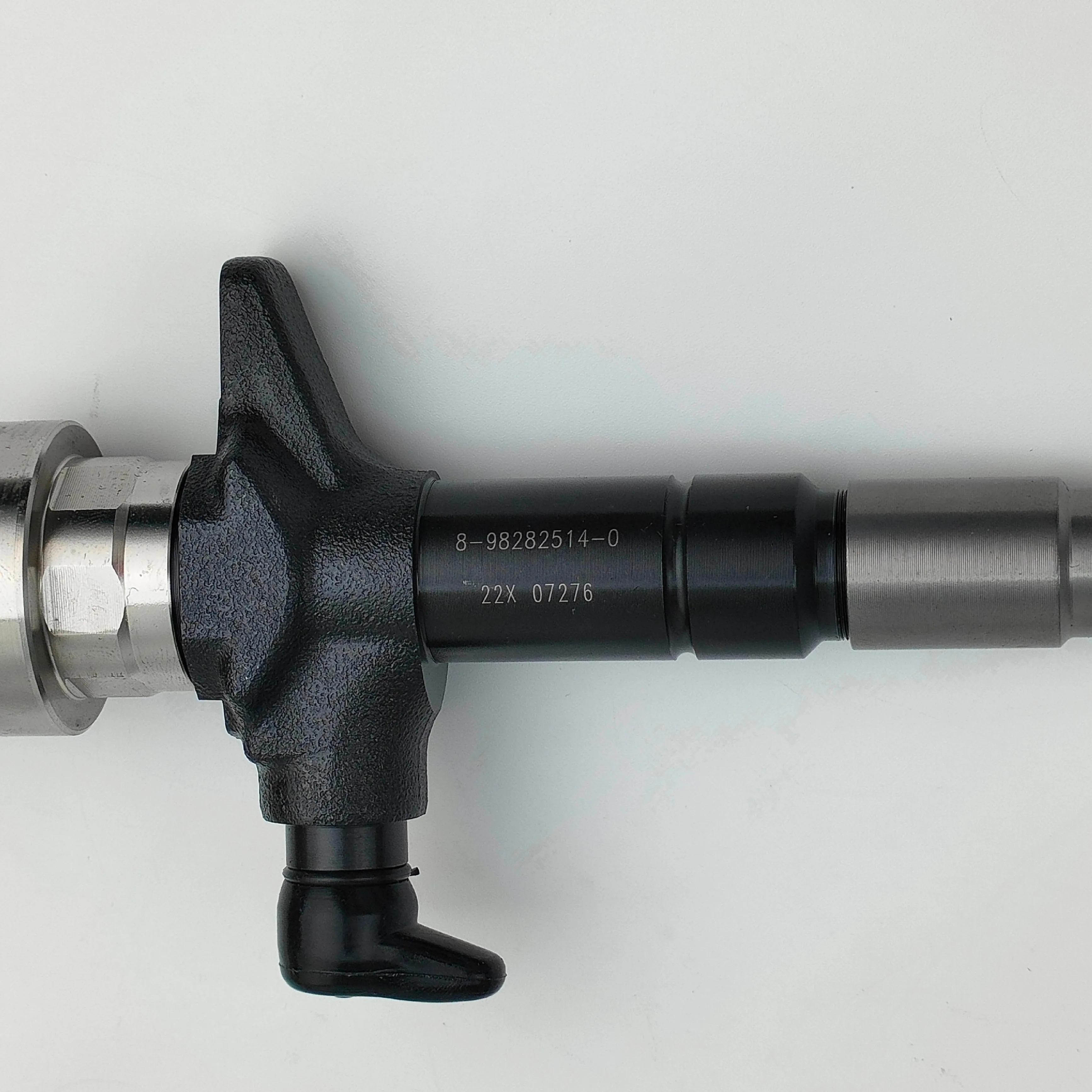 五十铃DMAX 8982825140共轨喷油器喷嘴8-98282514-0 8-98282514-1