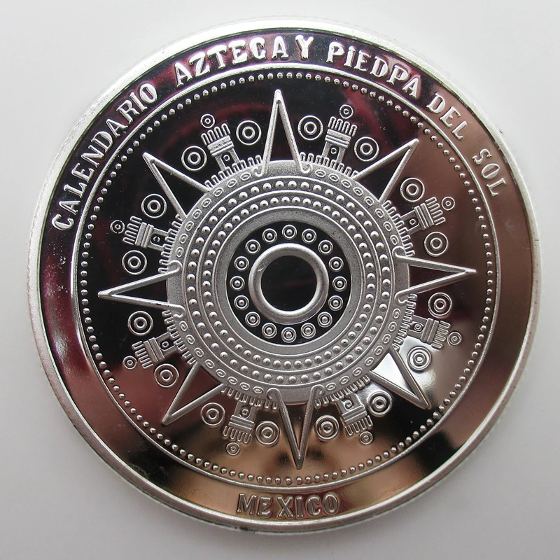 マヤカレンダープレートコイン スーヴニア バッジピン メキシコ銀色