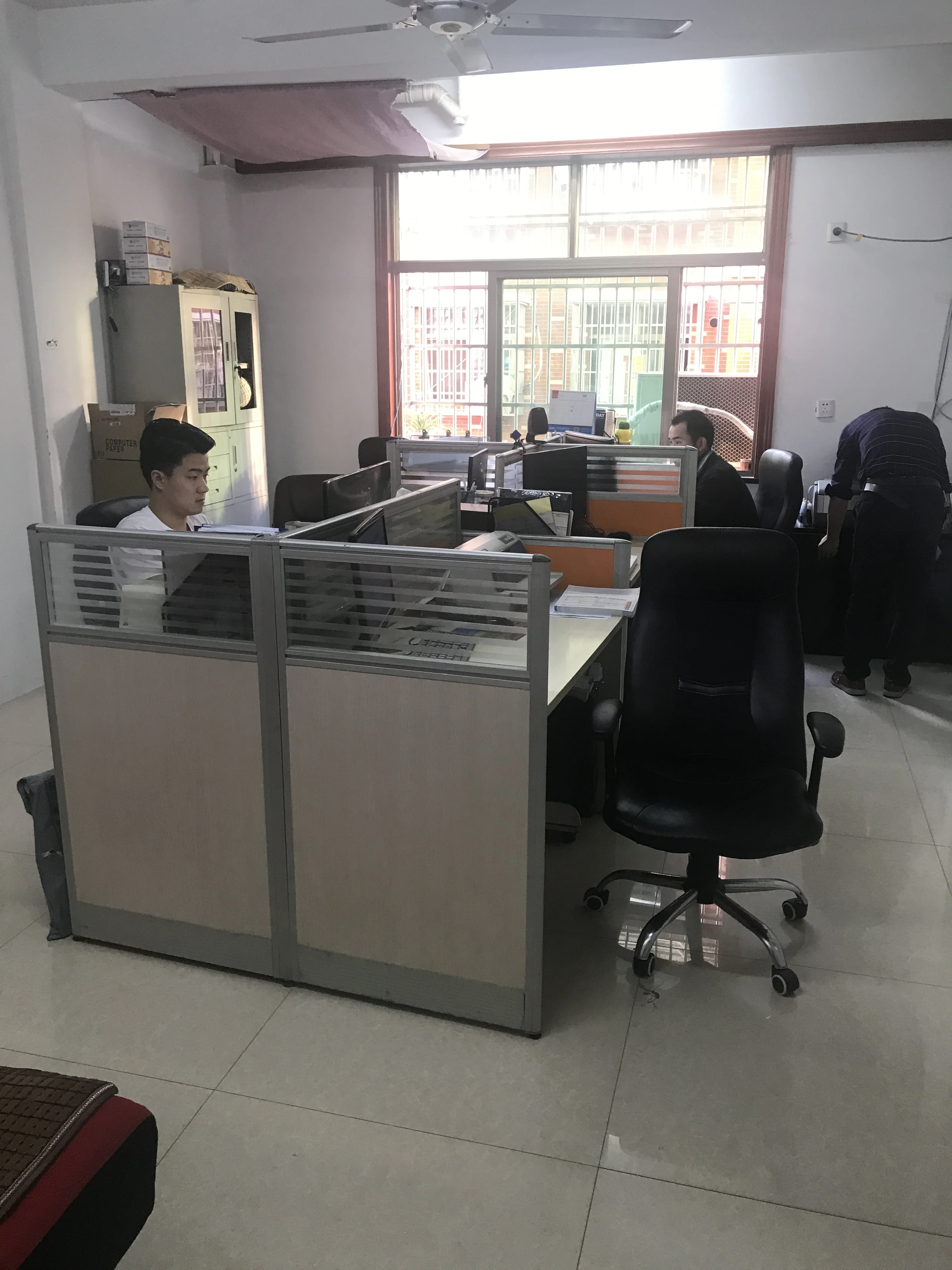 Yiwu Target Watch And Clock Co., Ltd. 2