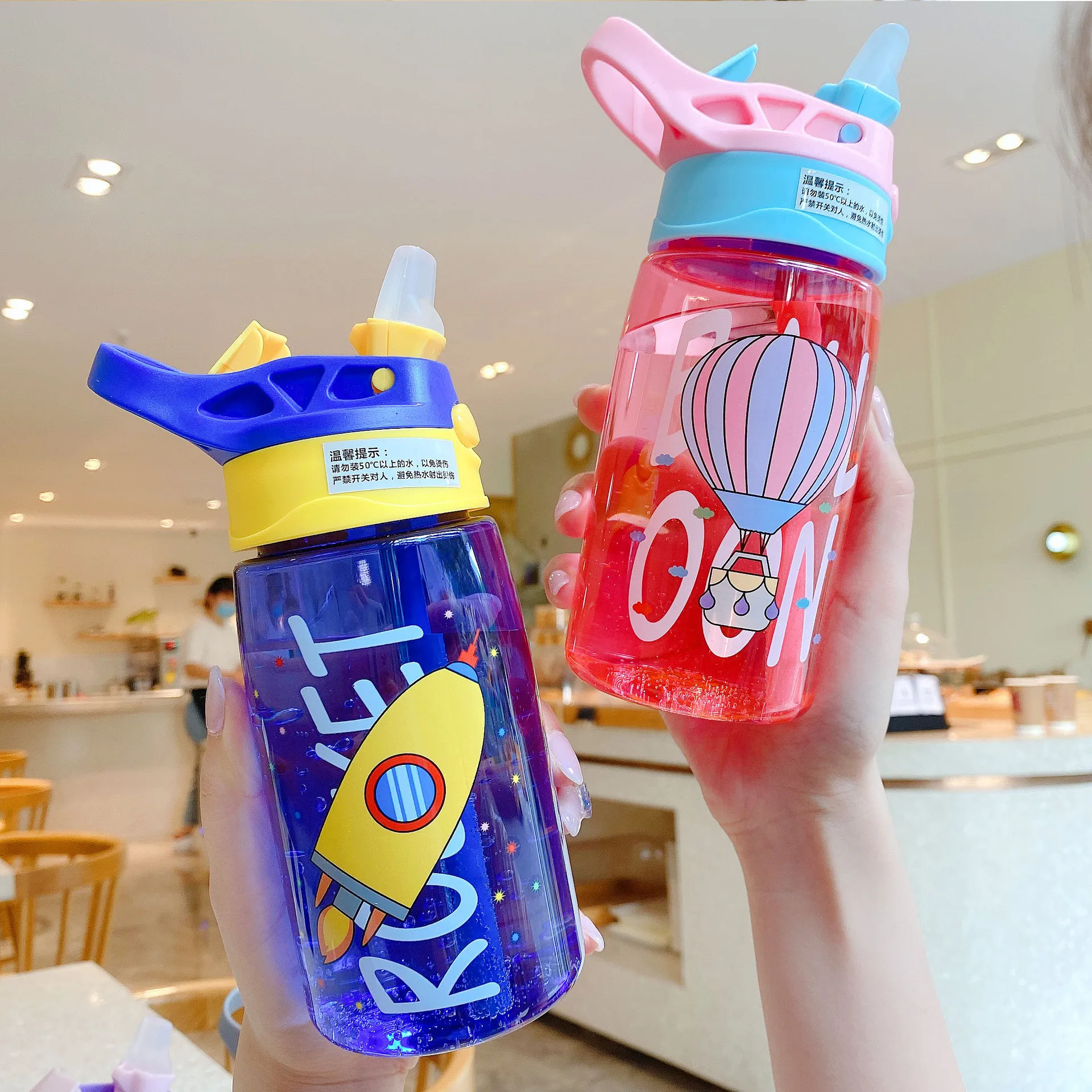 AOHEA Hot Sell Bottle for Kids Plastic Water Bottle Cute BPA Free drink Bottle Cartoon details