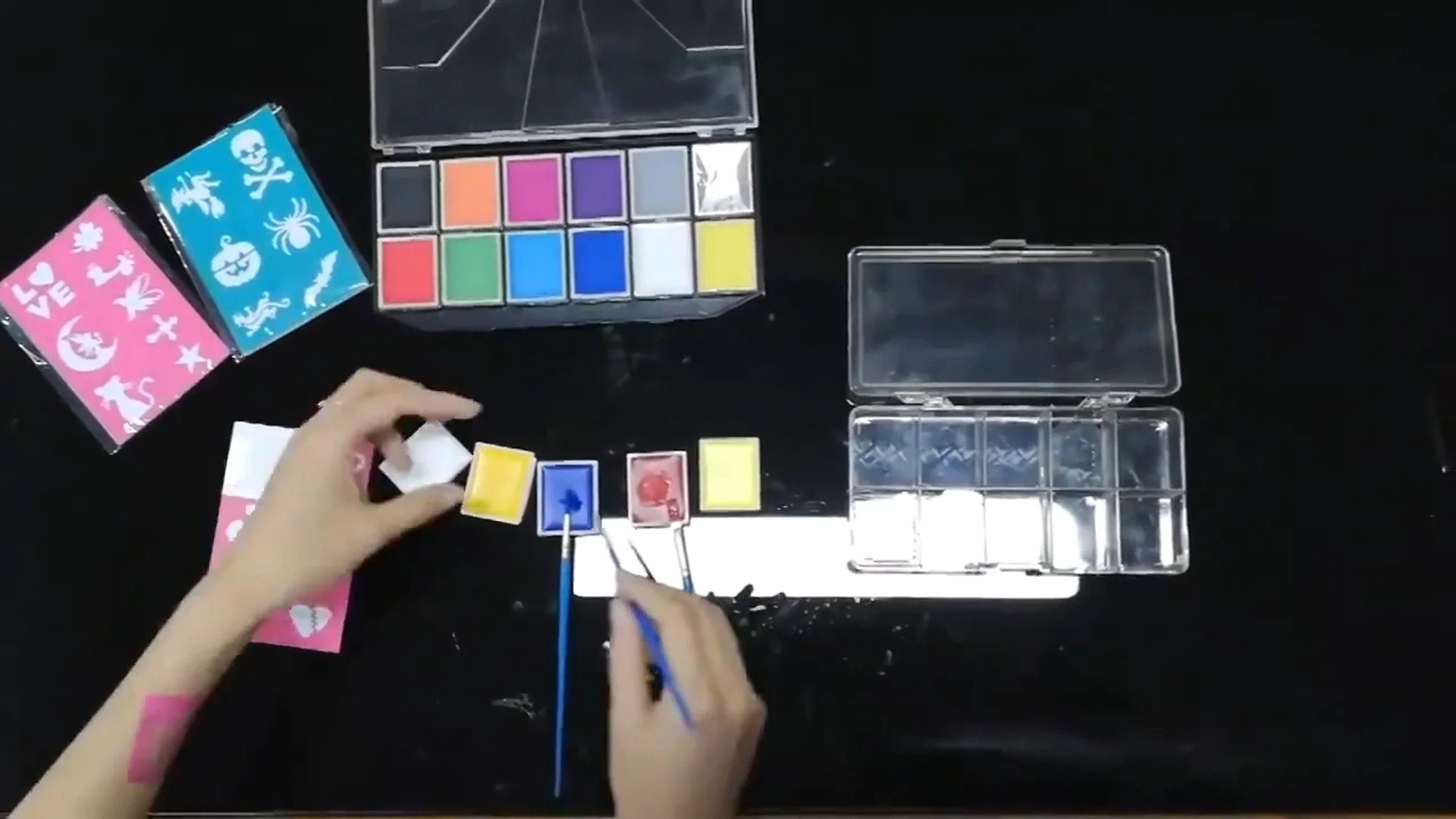 Wholesale Professional 12 Colors Face Body Paint Kit Halloween Festival Party Body Art Painting