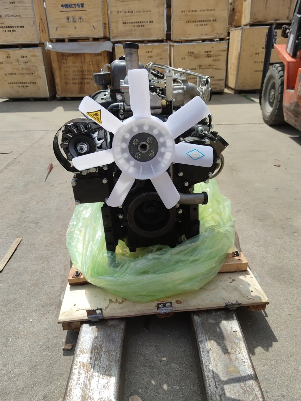 Hot-Selling Zhejiang Xinchai C490BT-8 Diesel Engine, 29.4KW