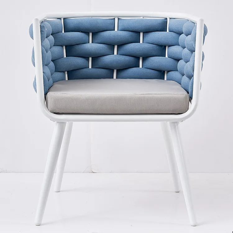 Hot Sale Wave Shaped White Metal Restaurant Outdoor Woven Rope Chair