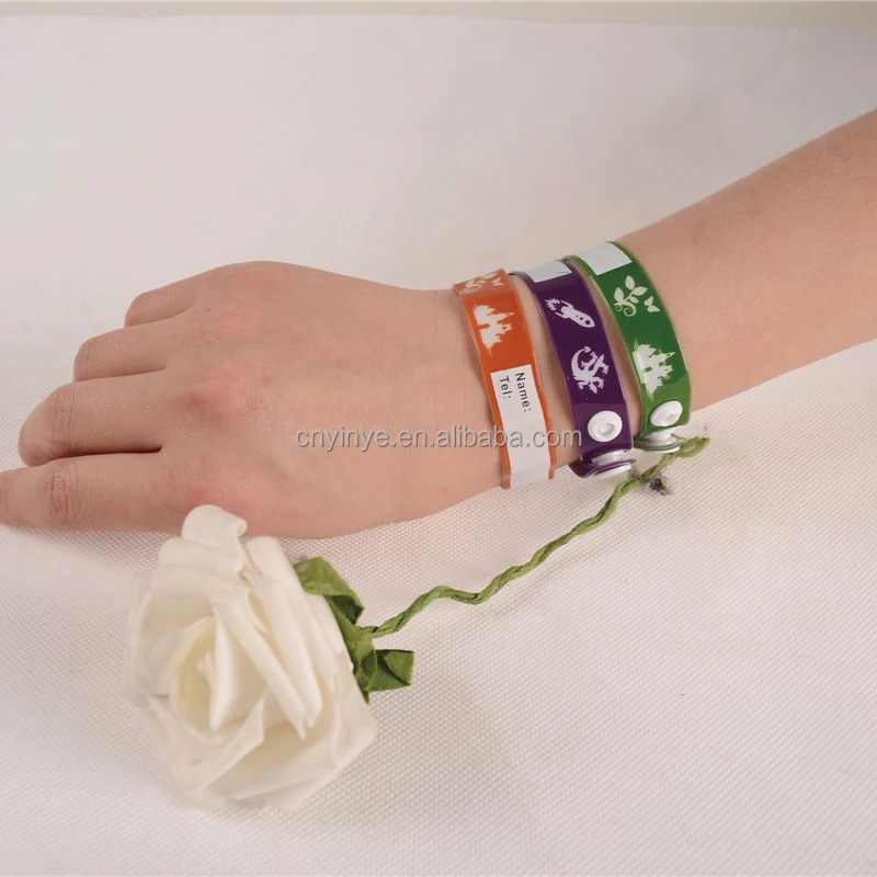 wrist strap (24).jpg