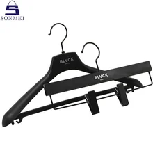 Fashion Wholesale Brand Clothes Boutique Garment Plastic Clothes Hanger